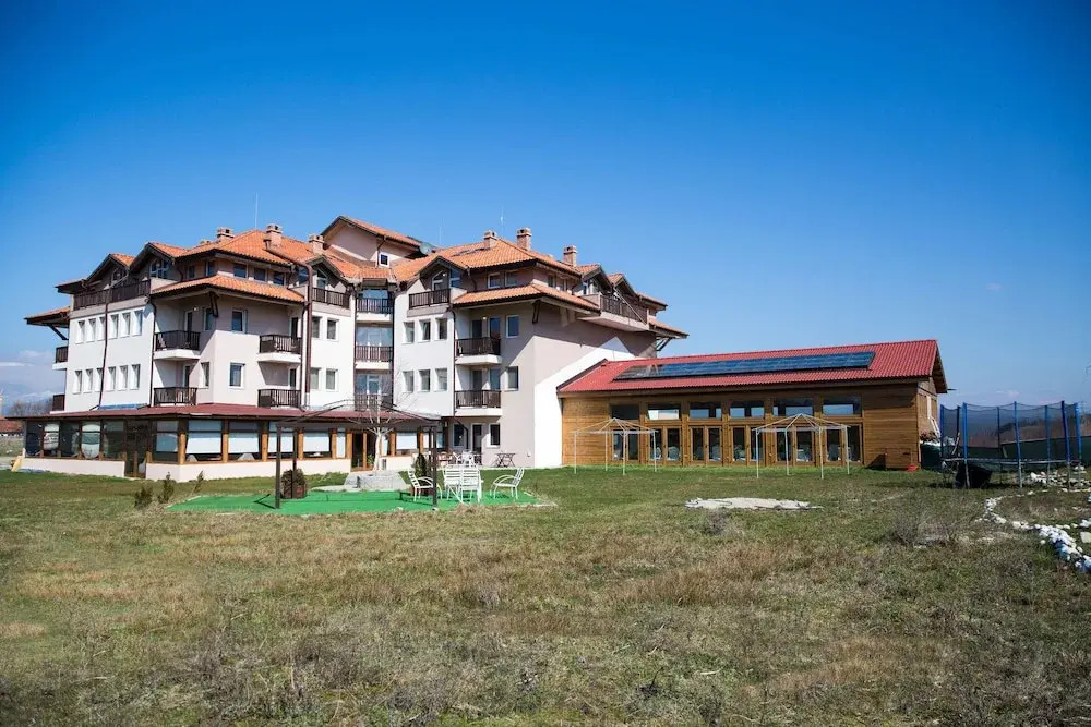 SG Seven Seasons Hotel & Spa