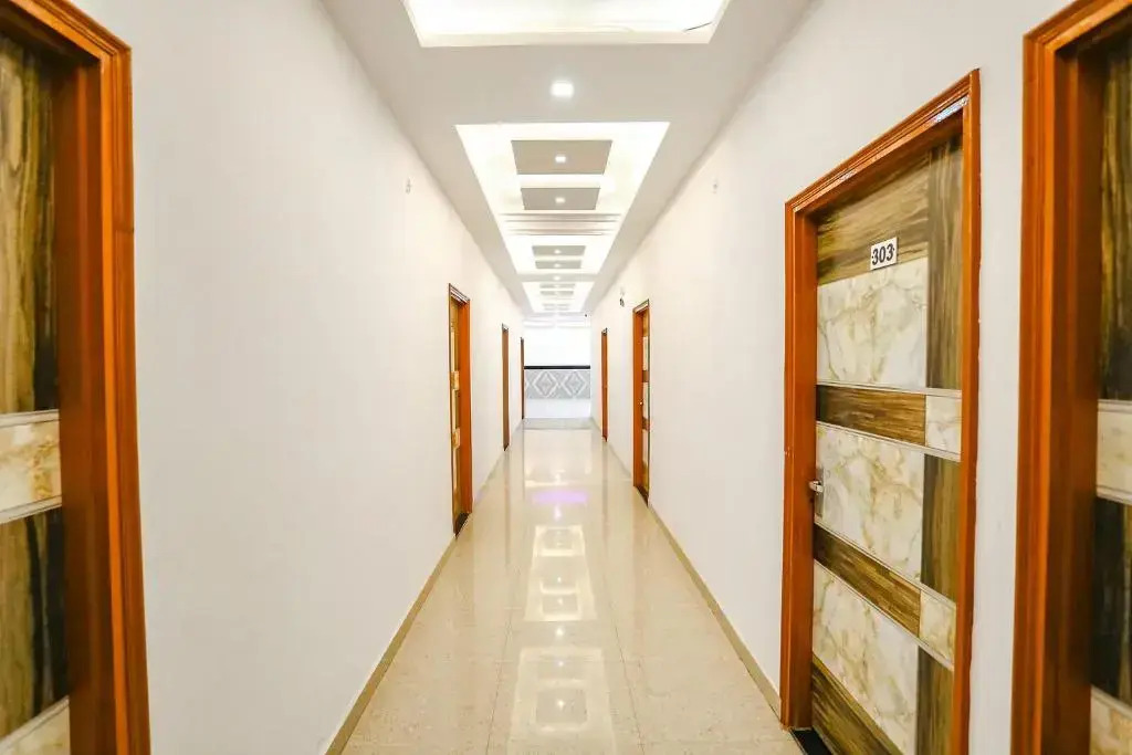 Fabhotel Ks Grand