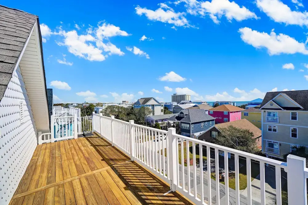 Swordfish #1 - 4 Br Duplex