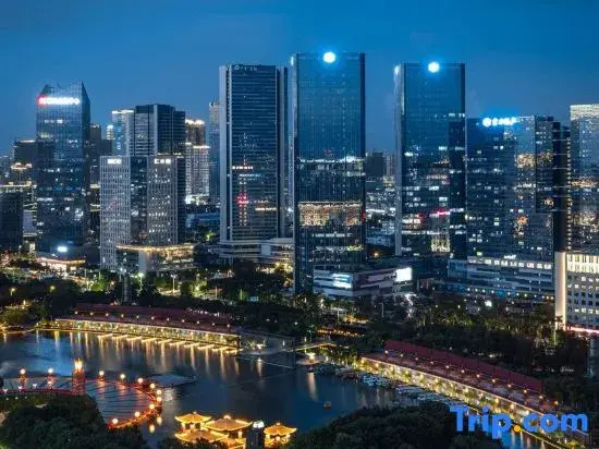 Huamuxi International Hotel (Foshan Nanhai Qiandeng Lake Store)