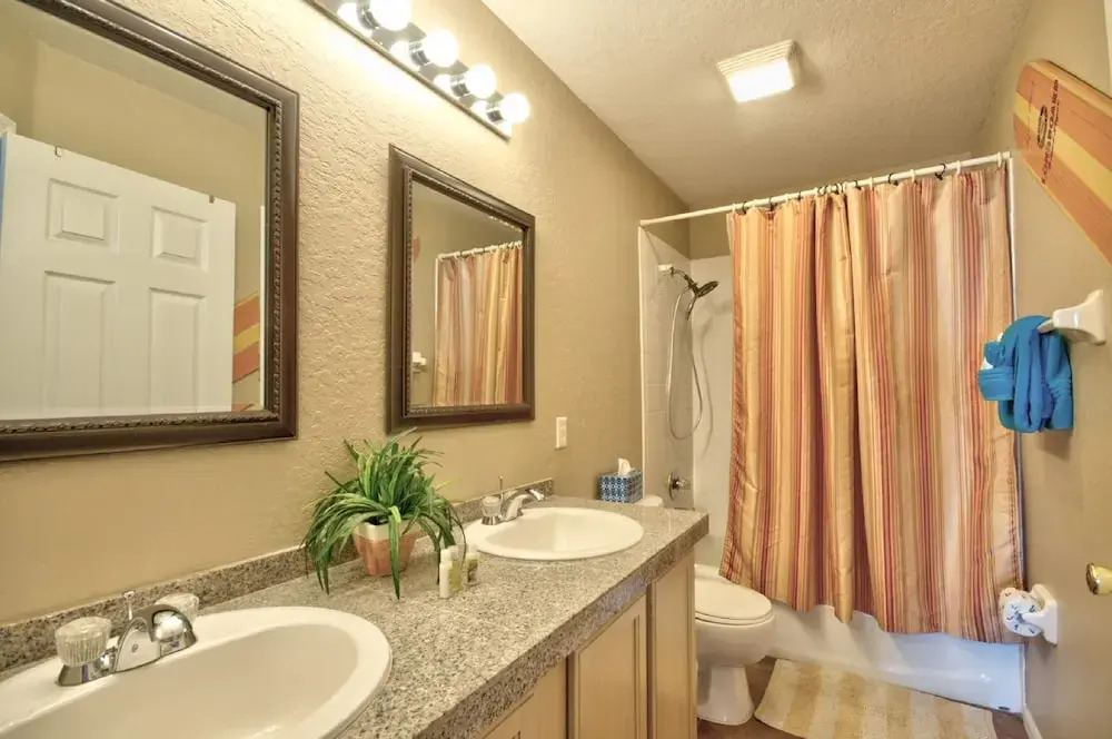 5BR Davenport Pool Home by Watson-930OX