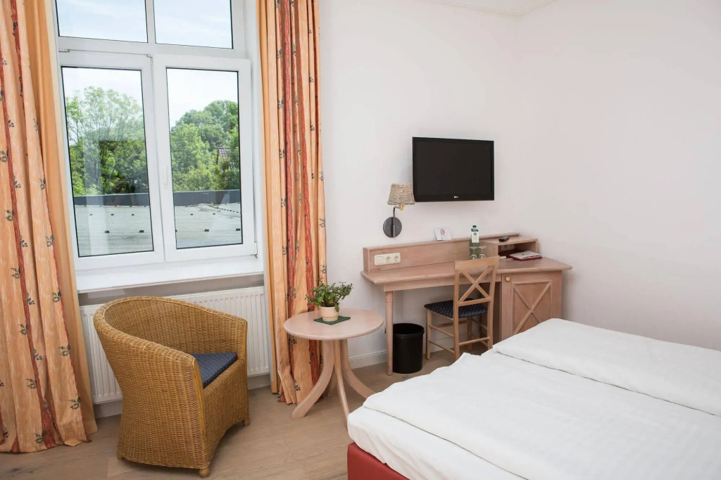 BE BIO Hotel be active - Nähe historischer Hafen