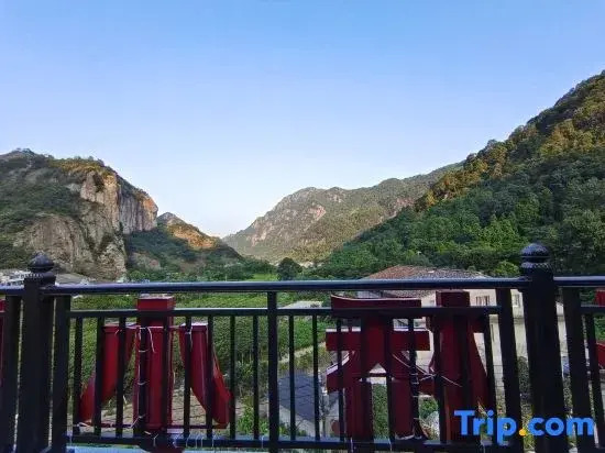 Yueqing Yandang Overbridge Courtyard Homestay