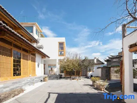 Shaxi Du Shang Lan Zhou rustic luxury hotel