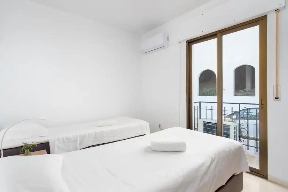Townhouse with sea view in Torrequebrada