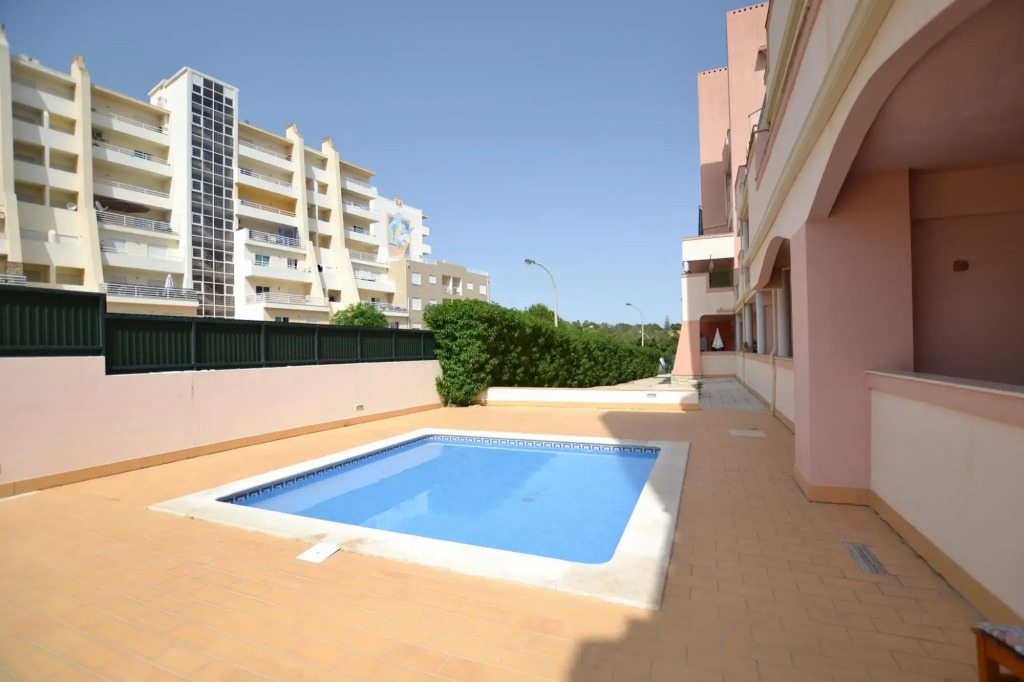 Apartamento Sol Nascente by Portucasa