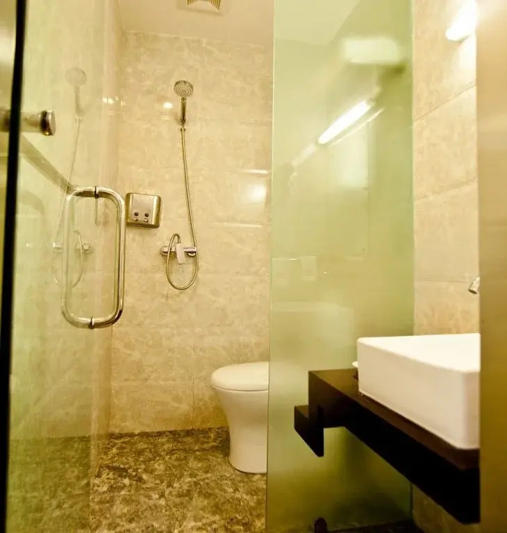 Chongqing Travelling Companion Express Hotel