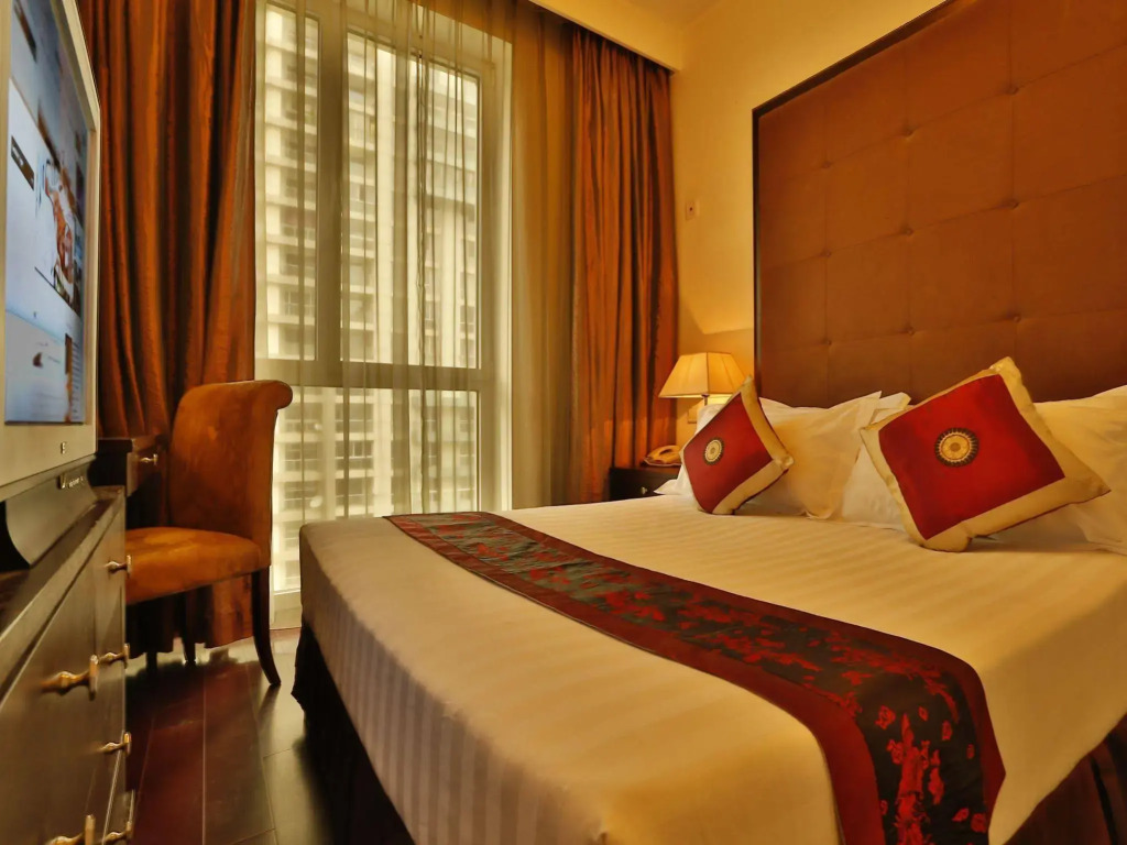 Rayfont Celebrity Hotel and  Apartment