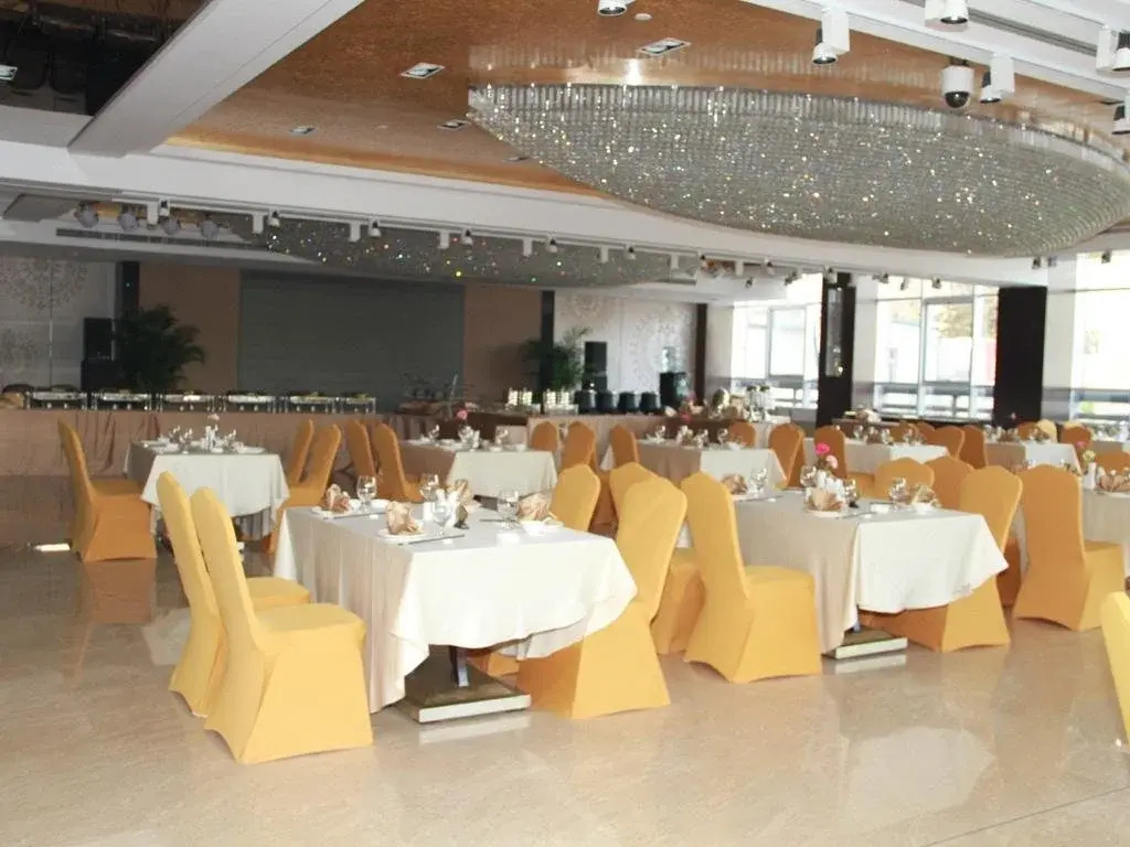 Central Hotel