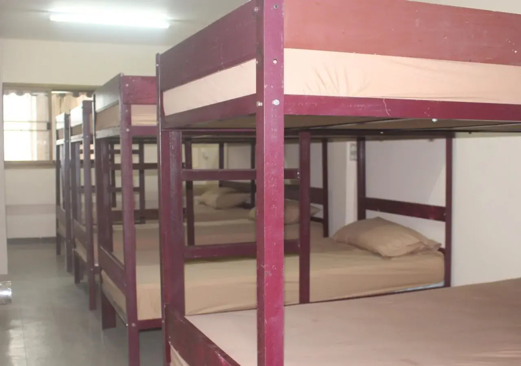 Yaya Guesthouse - Hostel