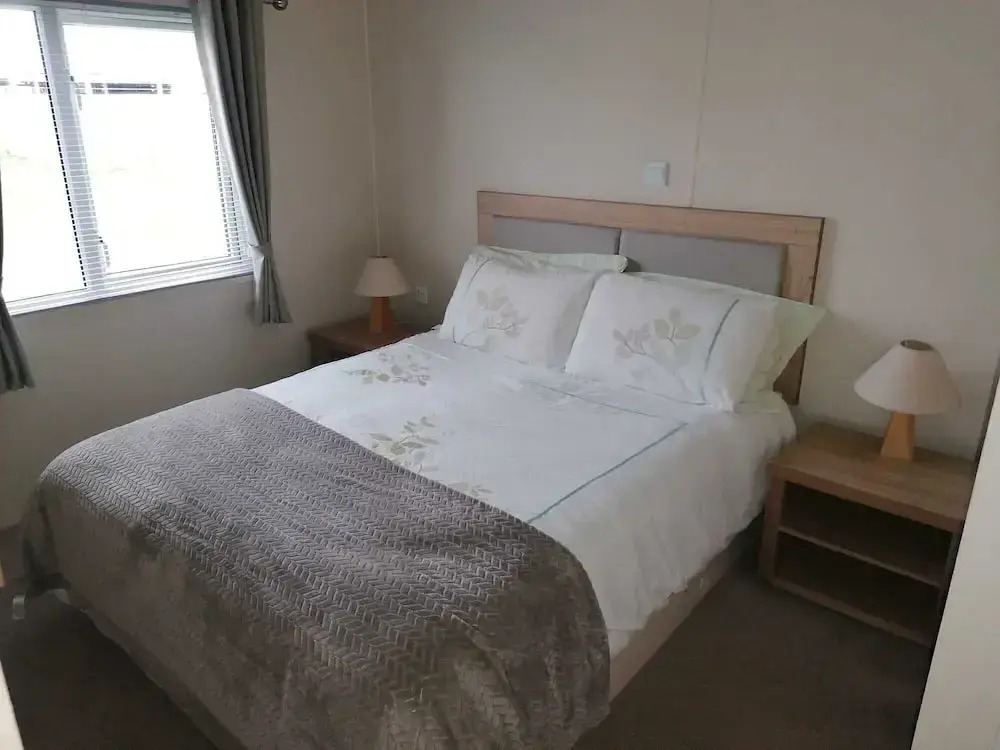 Tranquil Seaside Caravan Retreat in Eyemouth