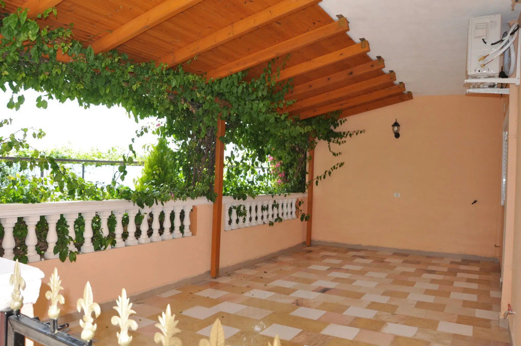 Hotel Vila Alvin & Apartments