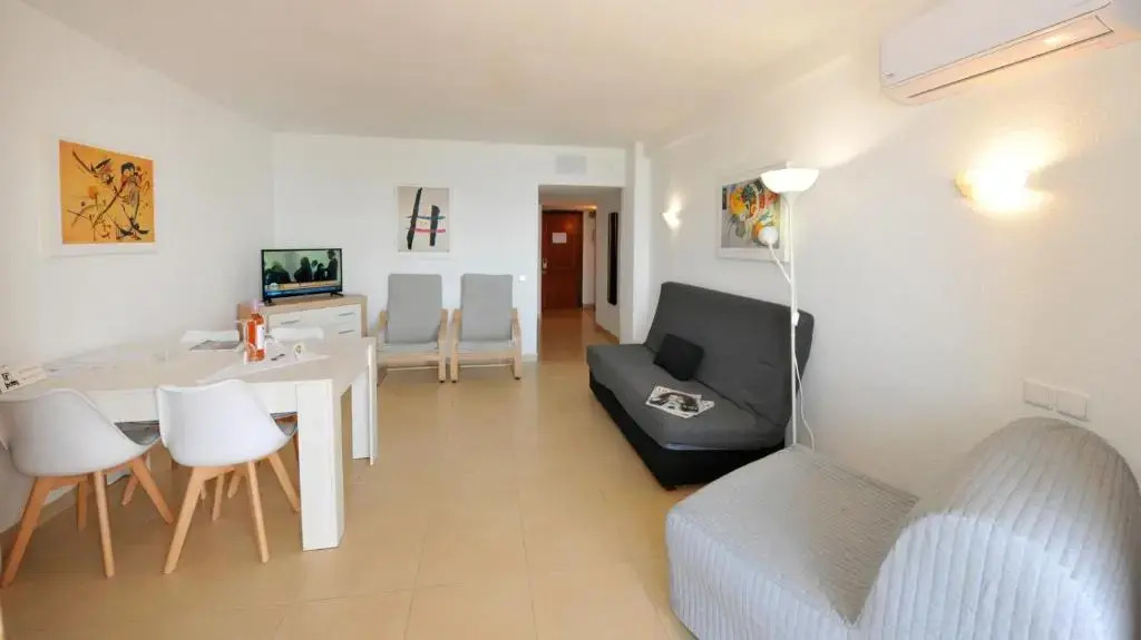 APARTAMENTOS CHINASOL