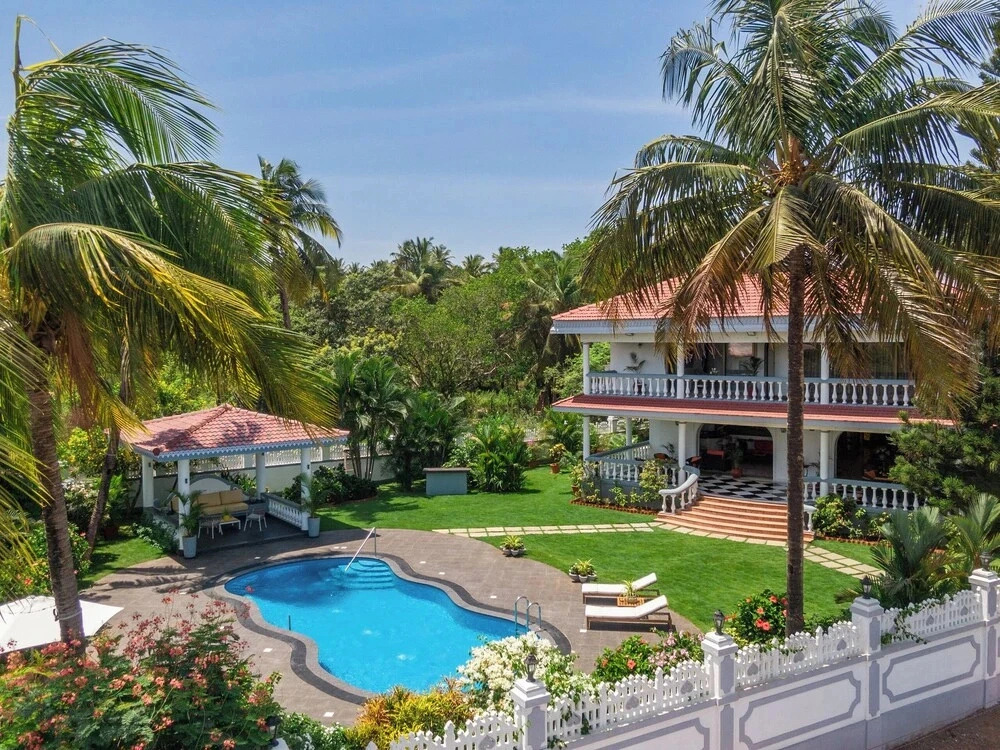 Luxury Beach villa Absolut