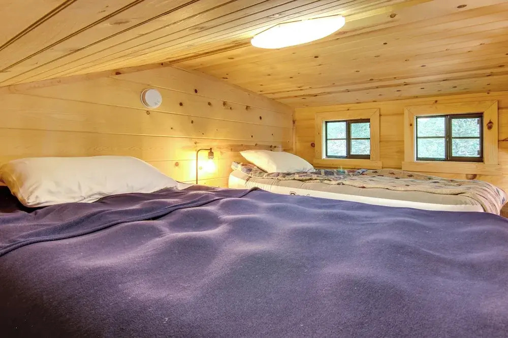Hendersonville Cabin Near Hiking & Waterfalls!