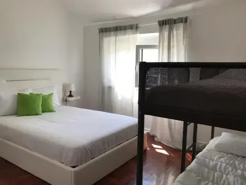 7 Rivers Hostel