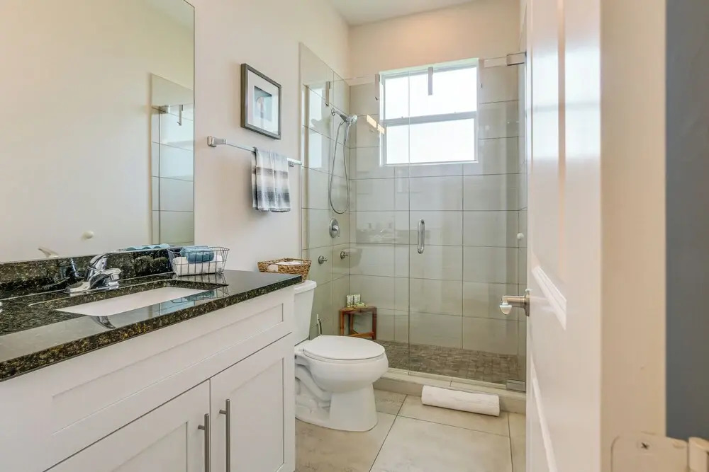 1/2 Mi to Beach: Poolside Oasis on Marco Island!