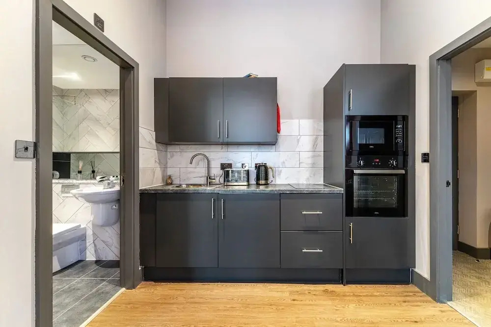 EPIC Duke Street Townhouse, City Centre Apartments