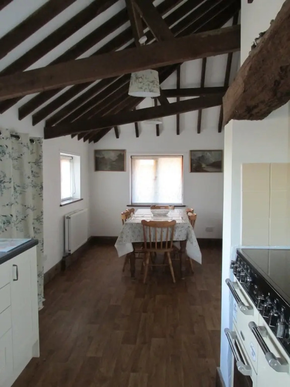 Acorns Barn