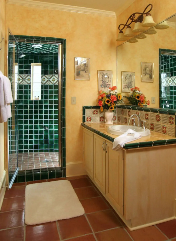 LAuberge Provencale Inn & Restaurant