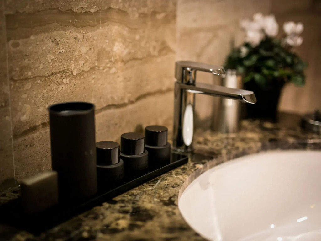 Minerva Relais
