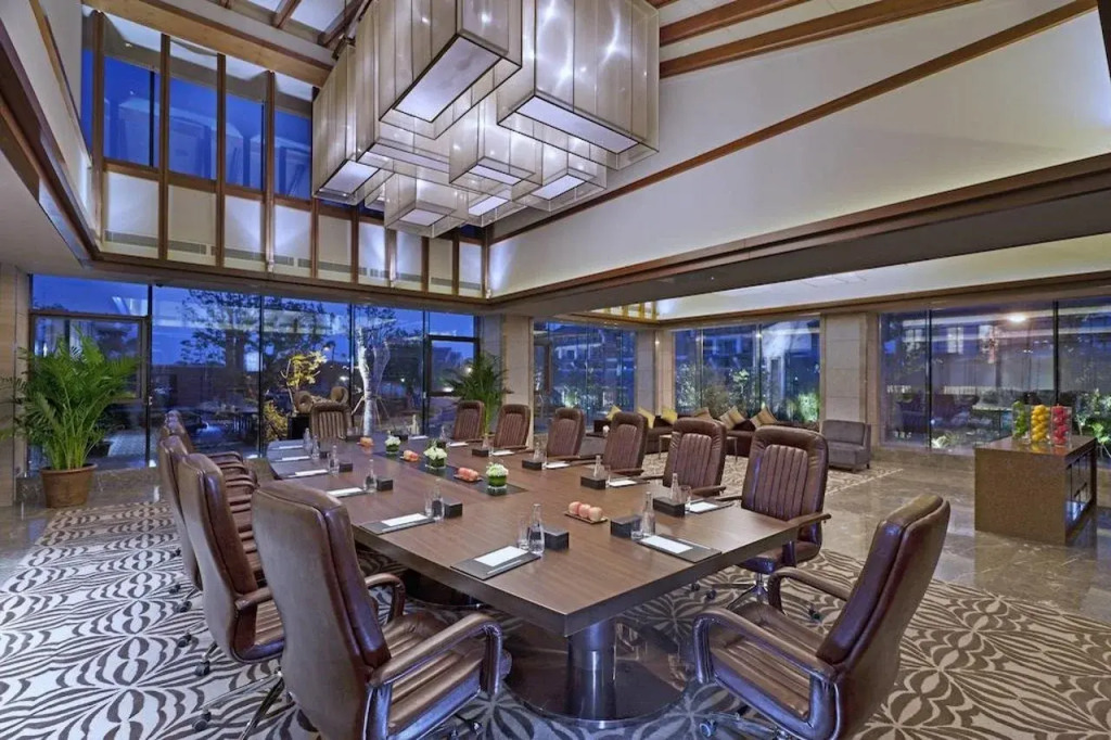 Sheraton Grand Hangzhou Wetland Park Resort