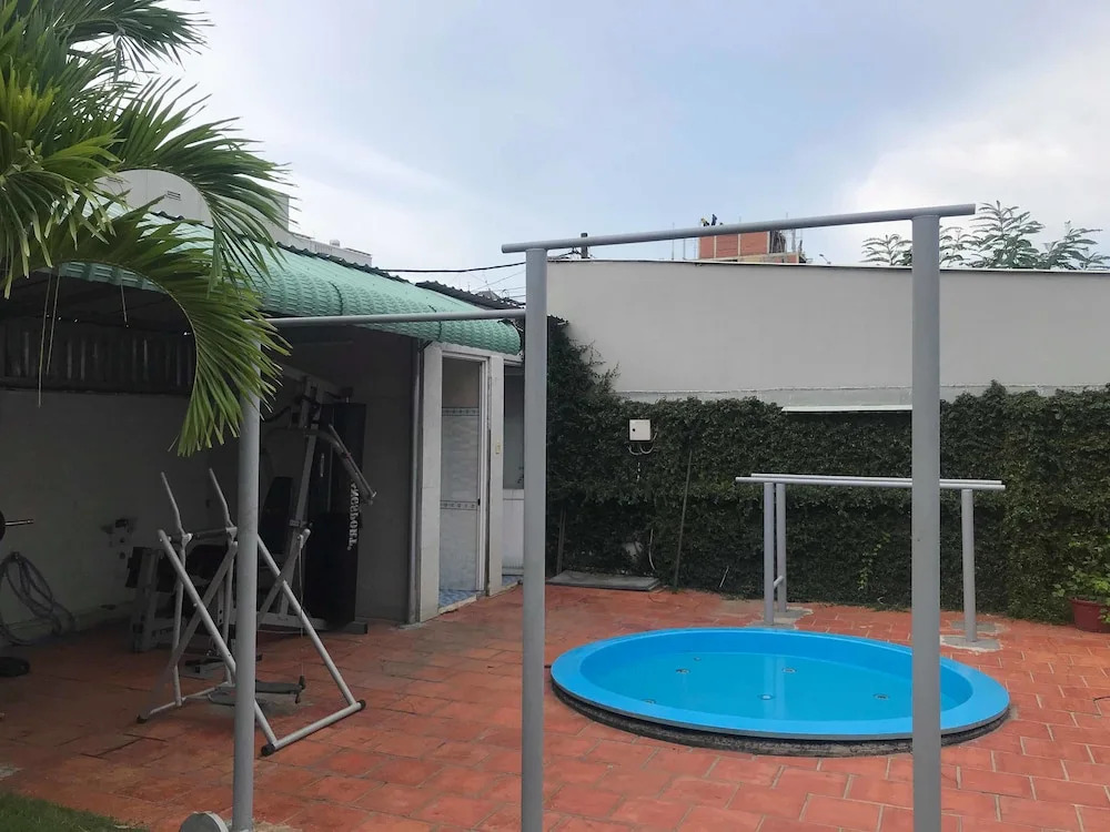 Pearl Service Apartment