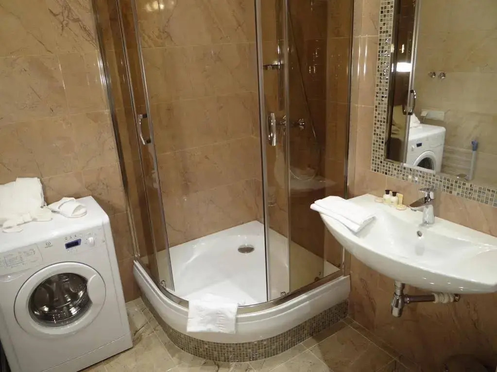 Apartlux Apartments