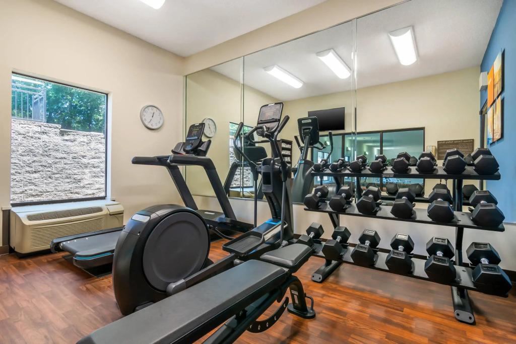 Comfort Suites - Jefferson City