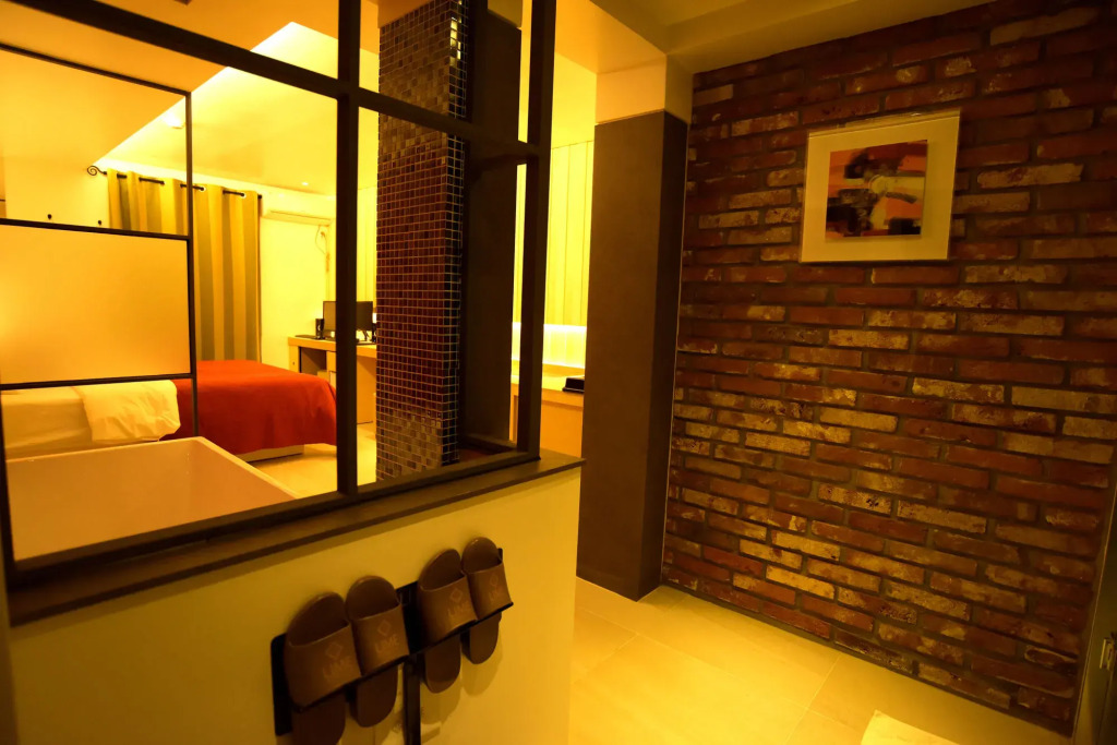 The Lime Hotel