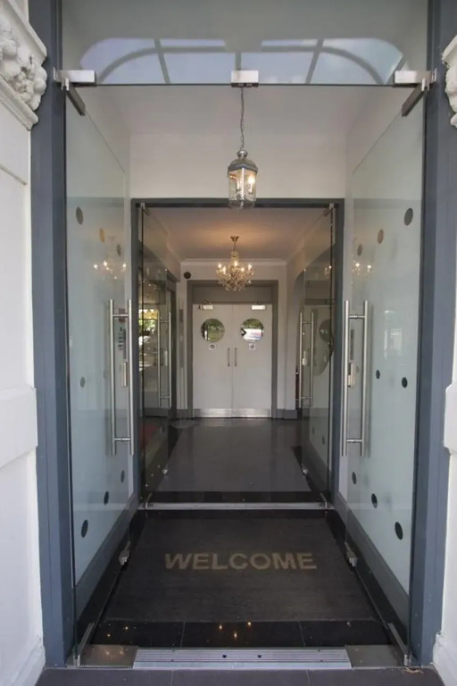 Pembury Hotel