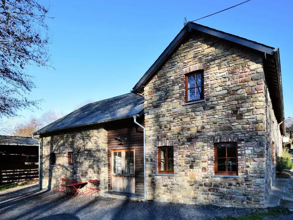 Cozy Holiday Home in Ennal