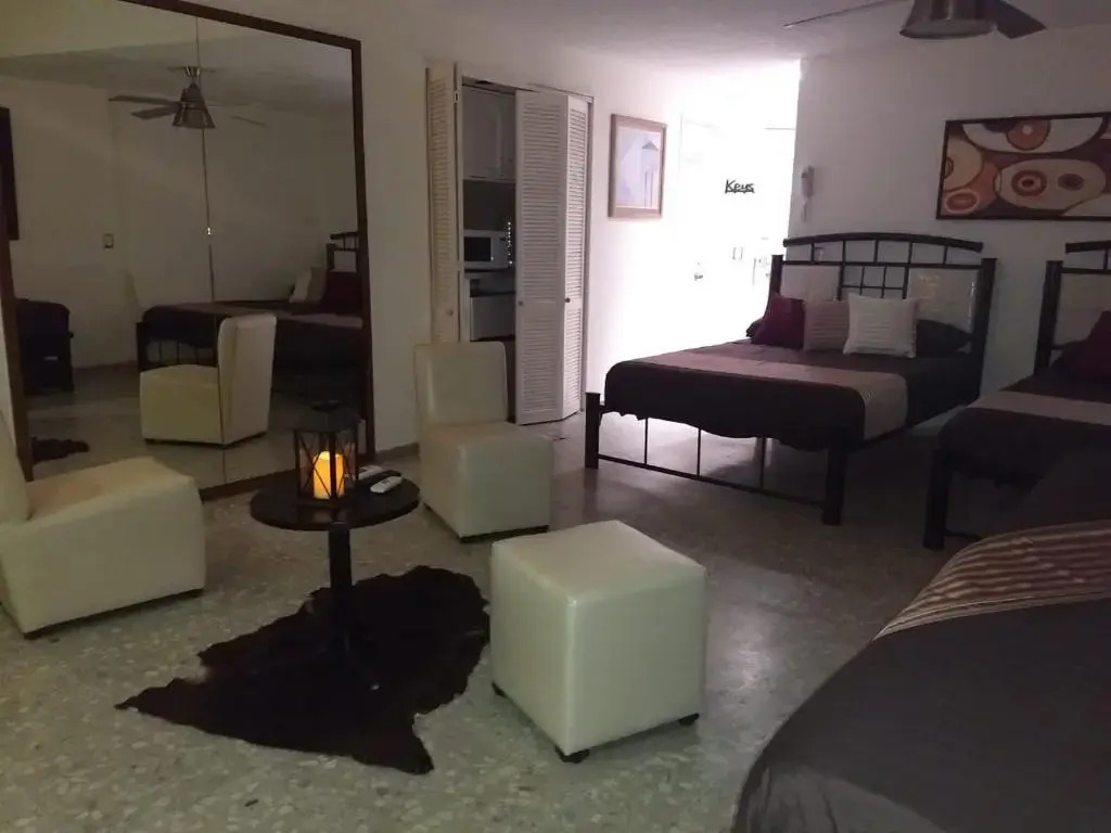 Select Suite Acapulco Twin Towers