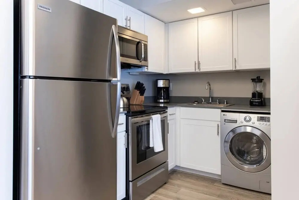Abode Vue at 3rd 1-bedroom Loft Style Suite