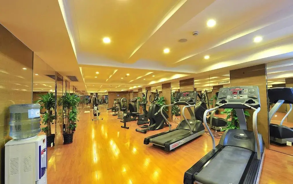 Отель Broadway Mansions Shanghai