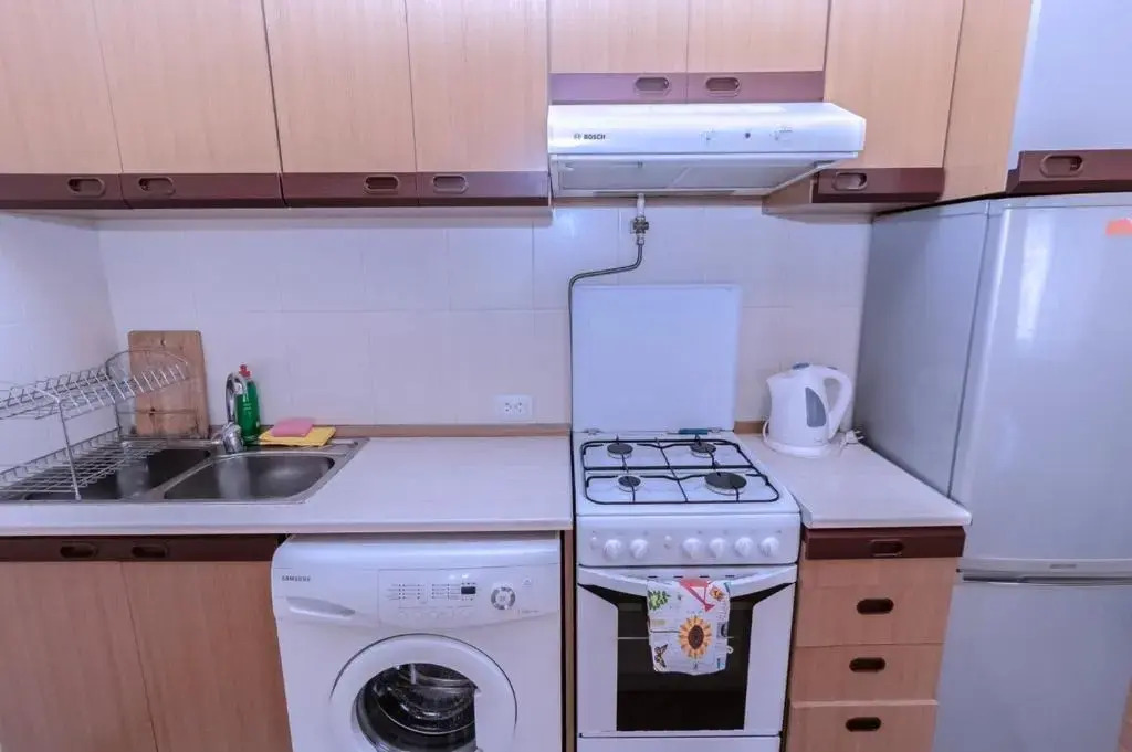 Stay Inn Apartments at Nalbandyan 50 street
