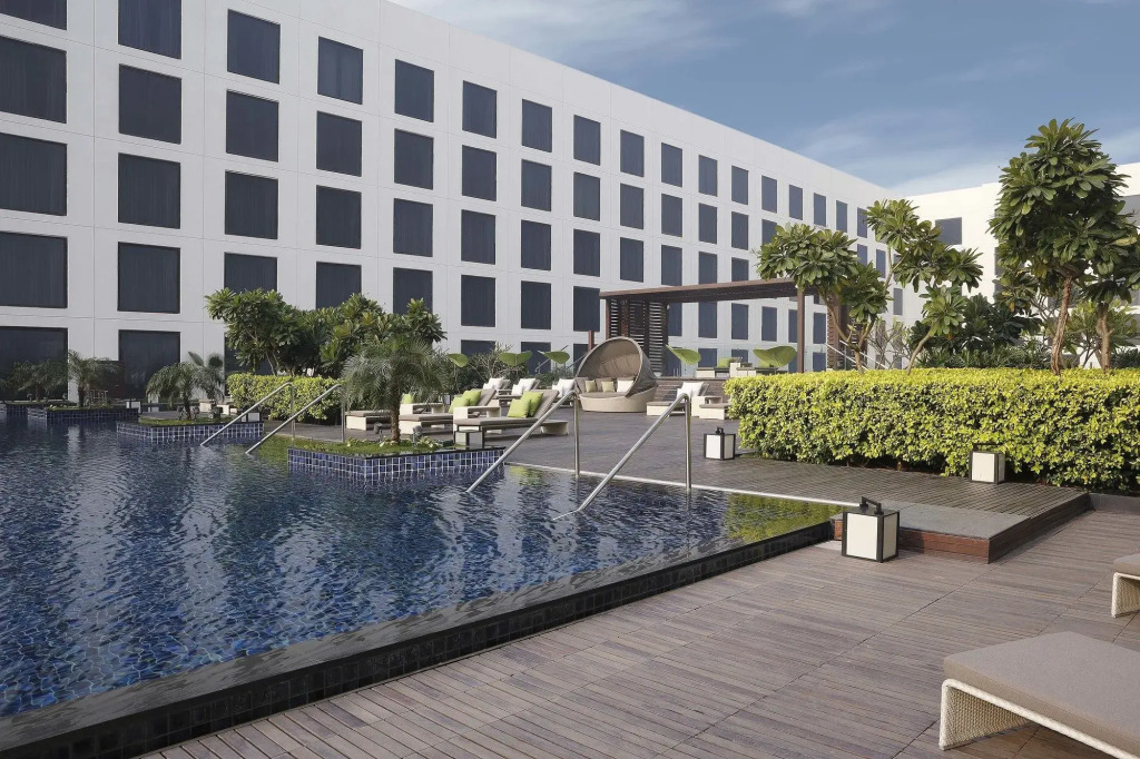 Pullman New Delhi Aerocity