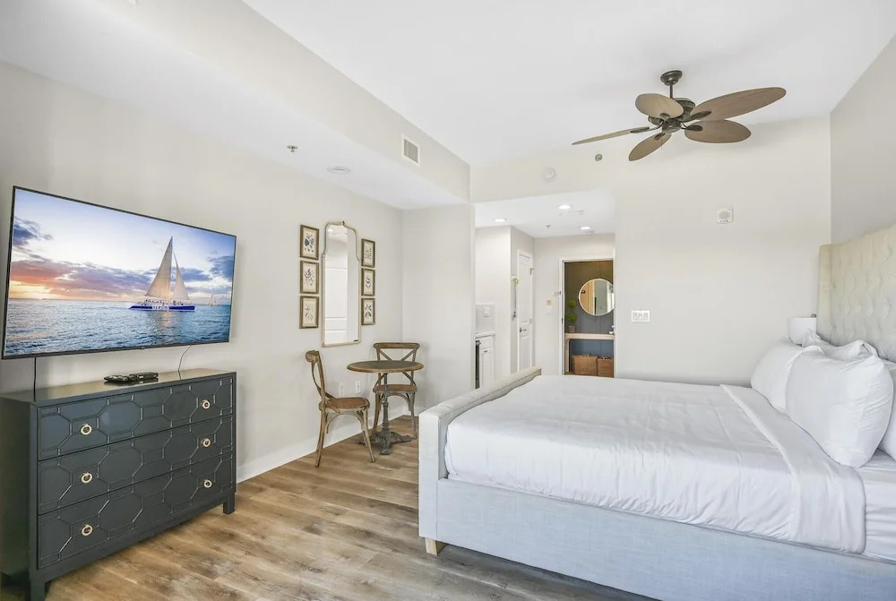 Luau 2123