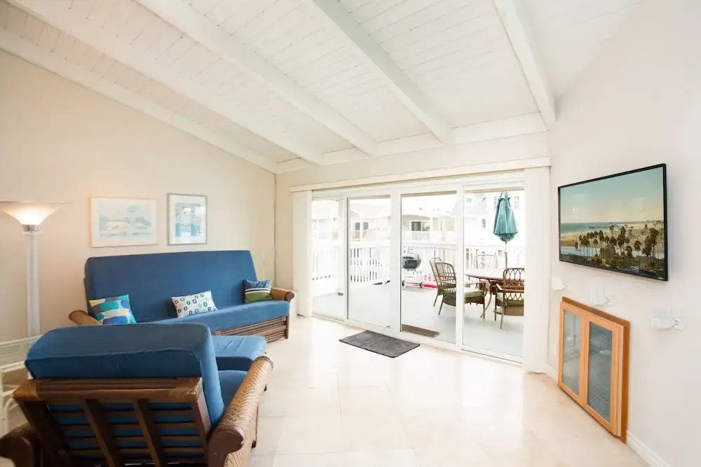 120 31st St B 3 Bedroom Duplex