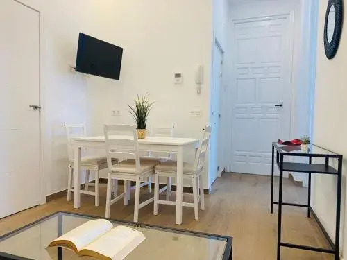Apartamentos Alcazaba