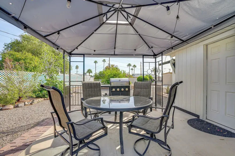 Close to Golf & Casinos! Sun City Getaway