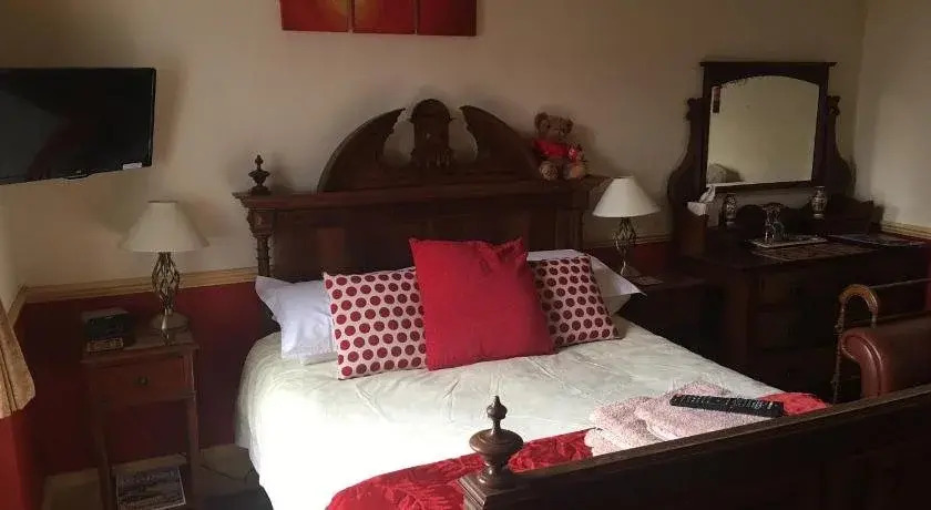 Ivy Bank Guest House - Room Only