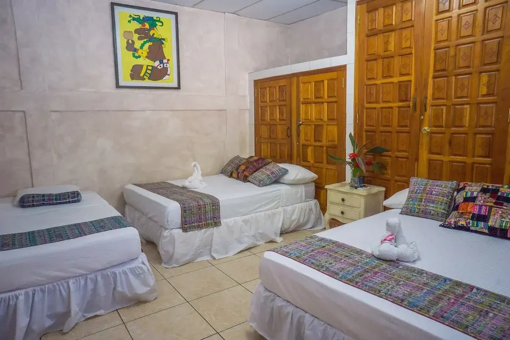 Hotel Maya
