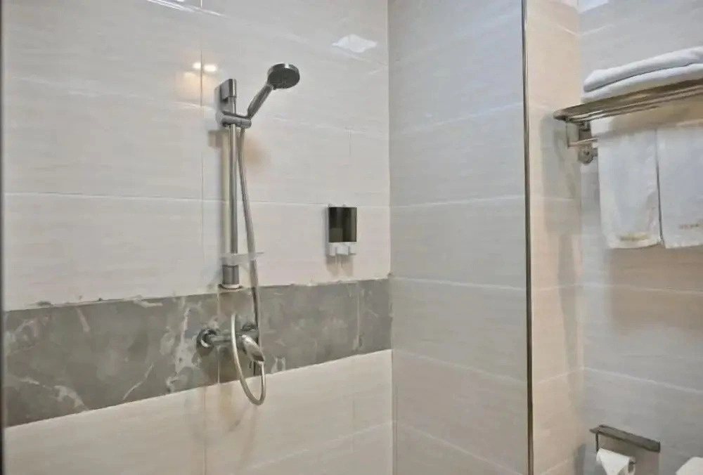 Lidu Business Hotel