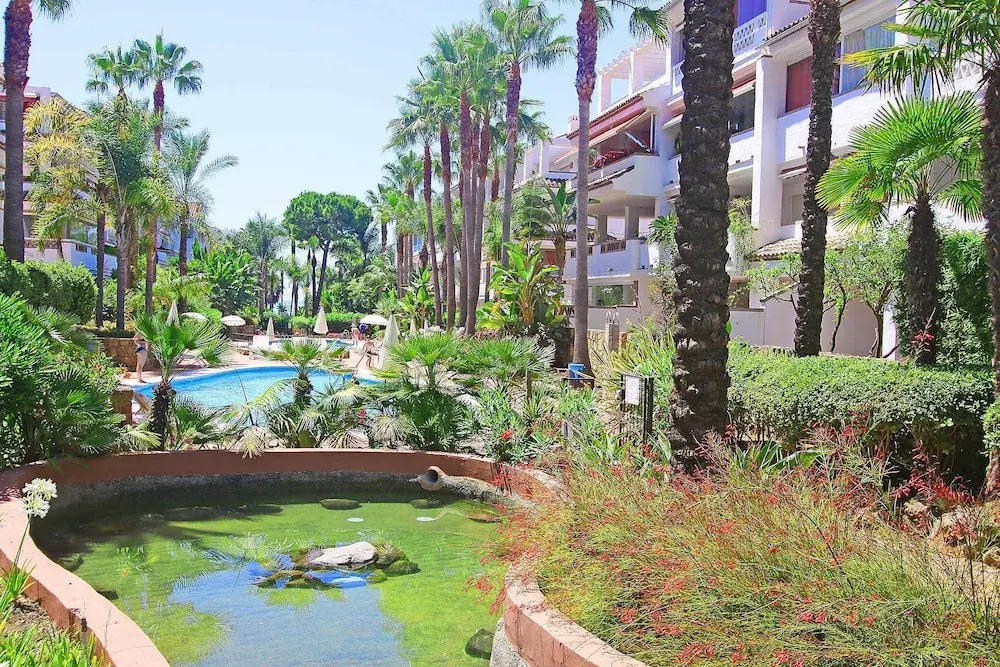 1105 Beachfront Apartment Marbella Golden Mile 4 Pools