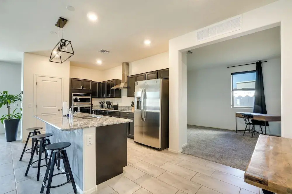 Sunny Arizona Escape w/ Patio, Grill & Fireplace!