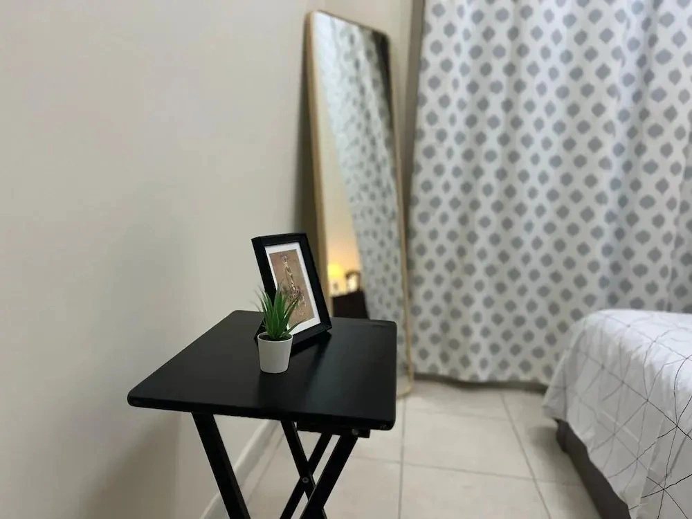 Beautiful Bedroom in AlBarsha Near Metro