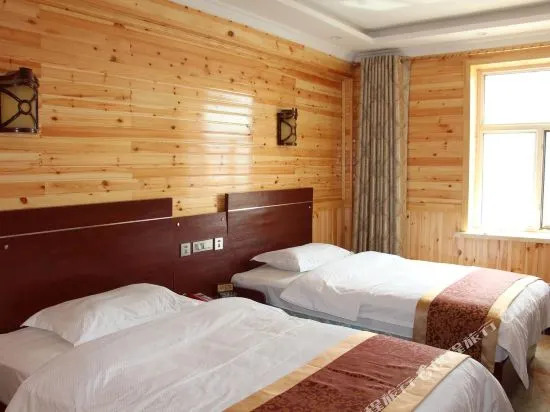 LU PAN ZHI JIA  Business Hotel