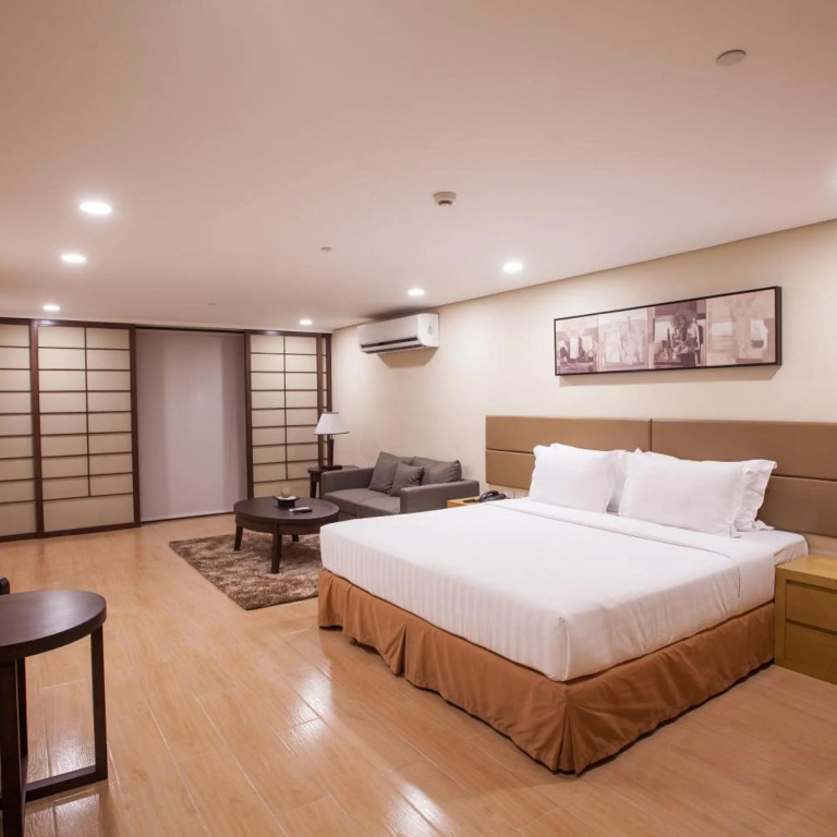 Jinjiang Inn Makati