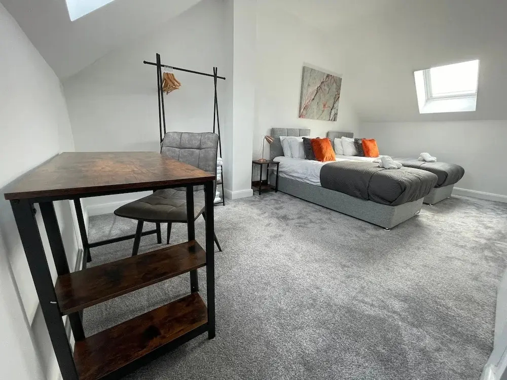 3 Bedroom New House with WiFi